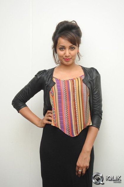 Tejaswi-at-Lovers-Movie-Press-Meet